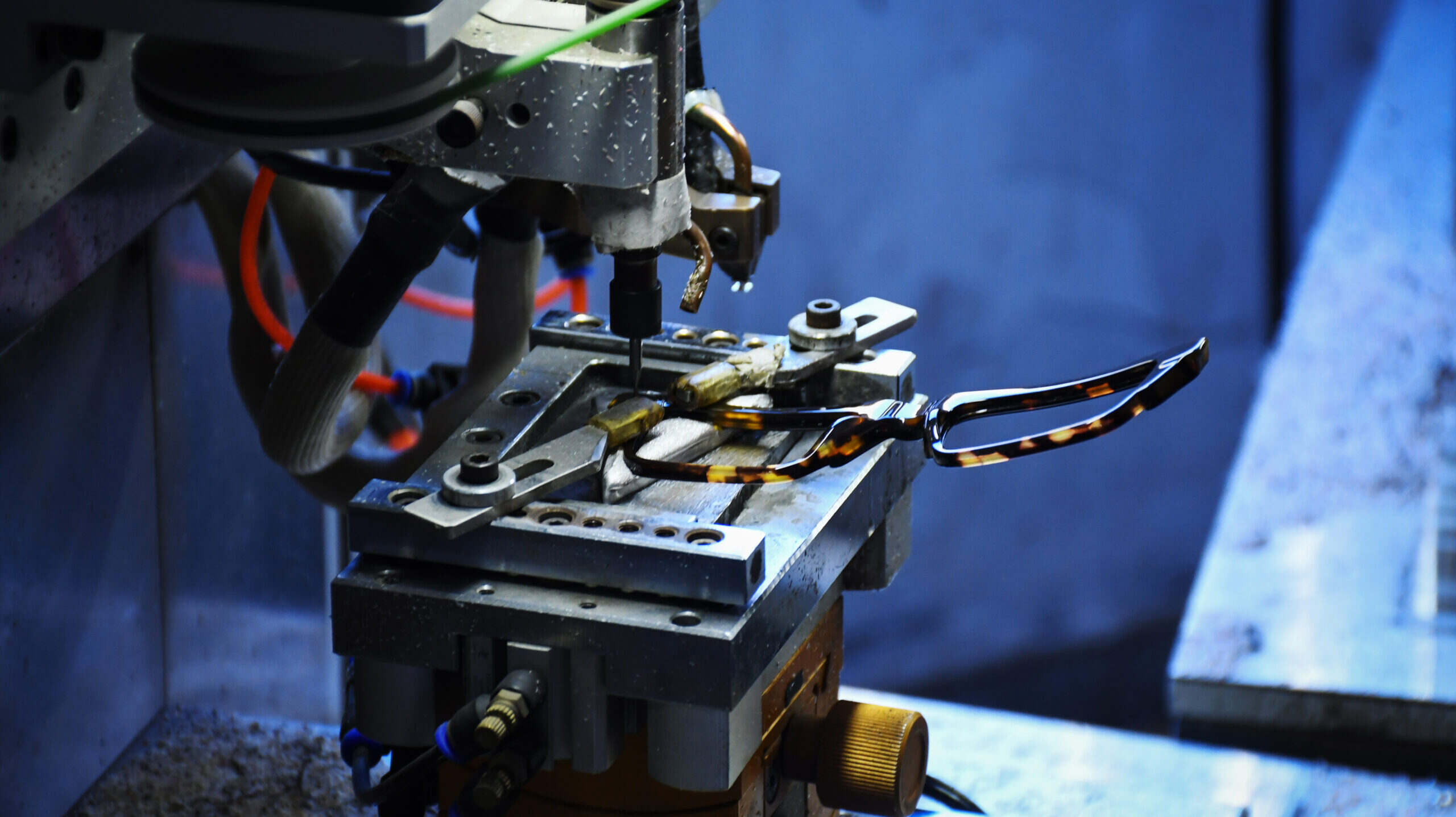 fixing hinges for acetate frames