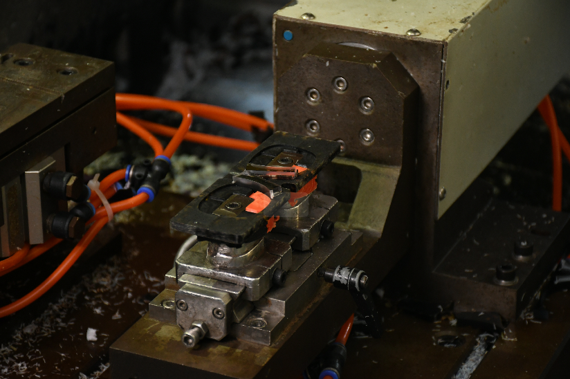 five axis CNC machine for acetate craving