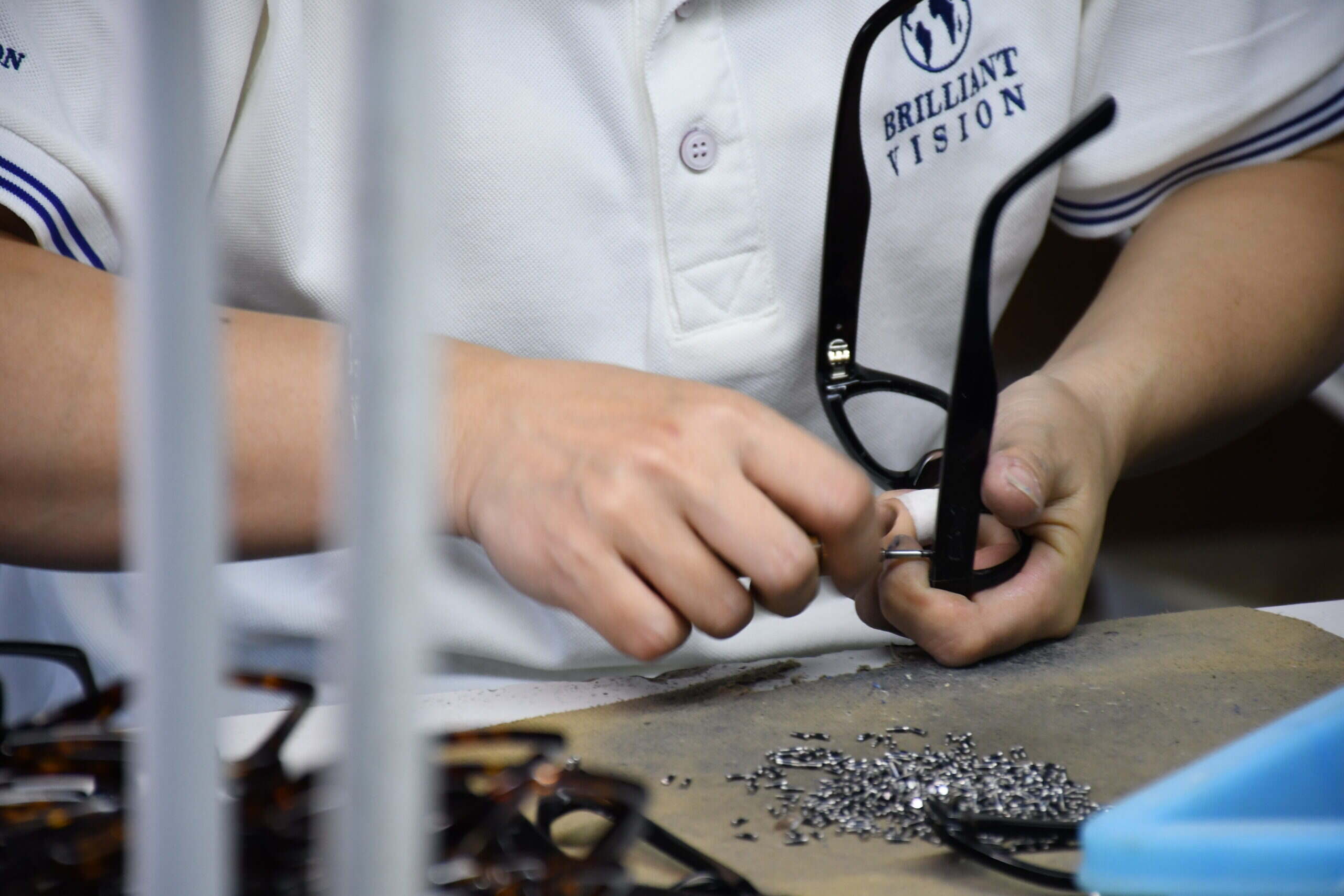 assembling of acetate frames